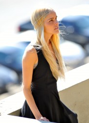 Isabel Lucas イザベル・ルーカス